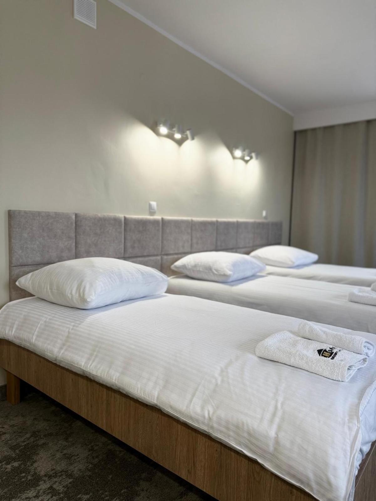 Hotel Tm Радом Экстерьер фото